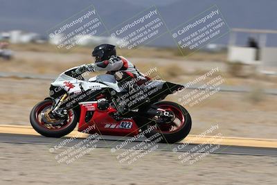 media/Apr-18-2025-CVMA Friday Practice (Fri) [[88baa45499]]/Racer 2/Session 5 (Turn 14 Tip In)/
